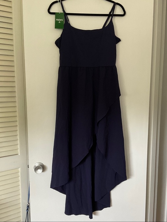 HALARA Dresses & Skirts - Halara jig low dress